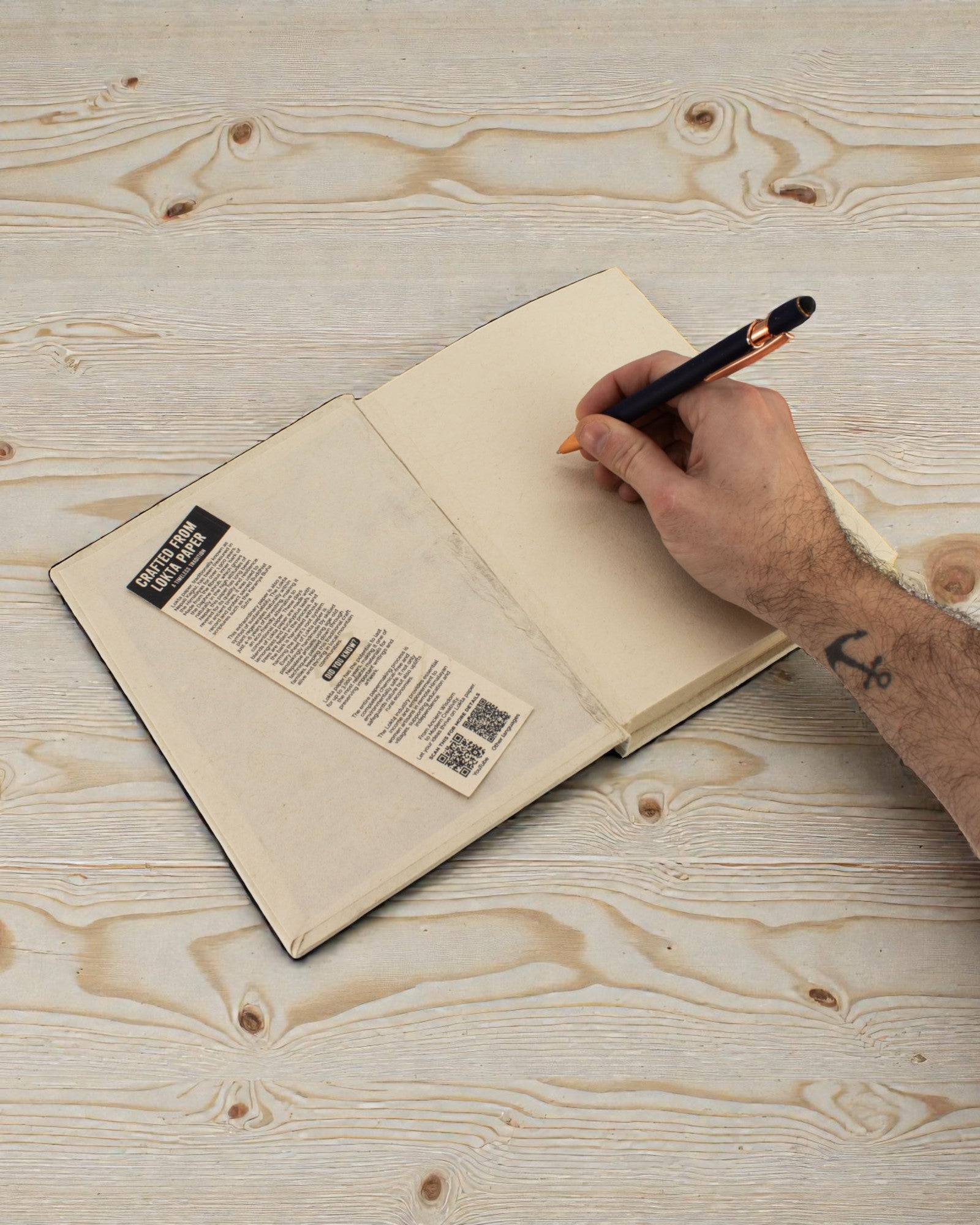 Taccuino grande Lokta Mountain Path – Ogni vetta comincia con un piano (45 fogli, 21 x 15 cm)