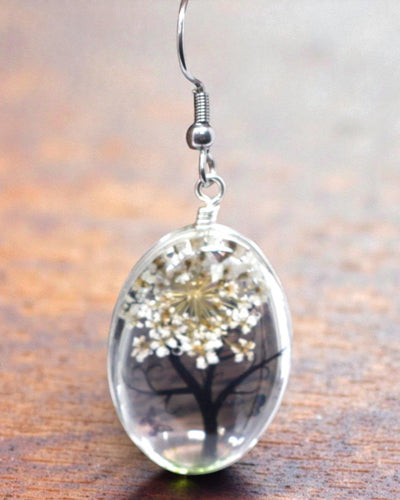 Armonia Bianca – Set di Gioielli Bianco con Fiori Essiccati Albero della Vita