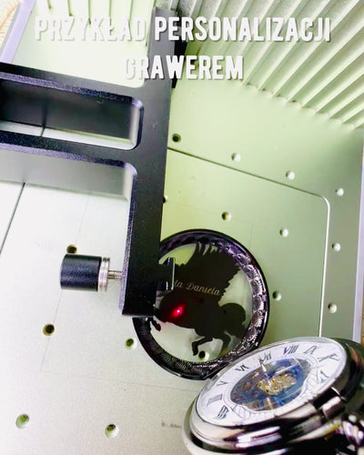 Orologio da Tasca "Equus Tempus" - Nero con Motivo Cavallo, possibilità di personalizzazione con incisione - quadrante bianco