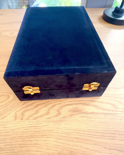 Set Rame Mandala – Bottiglia 1L + 2 Tazze in Custodia, possibilità di personalizzazione con incisione per regalo