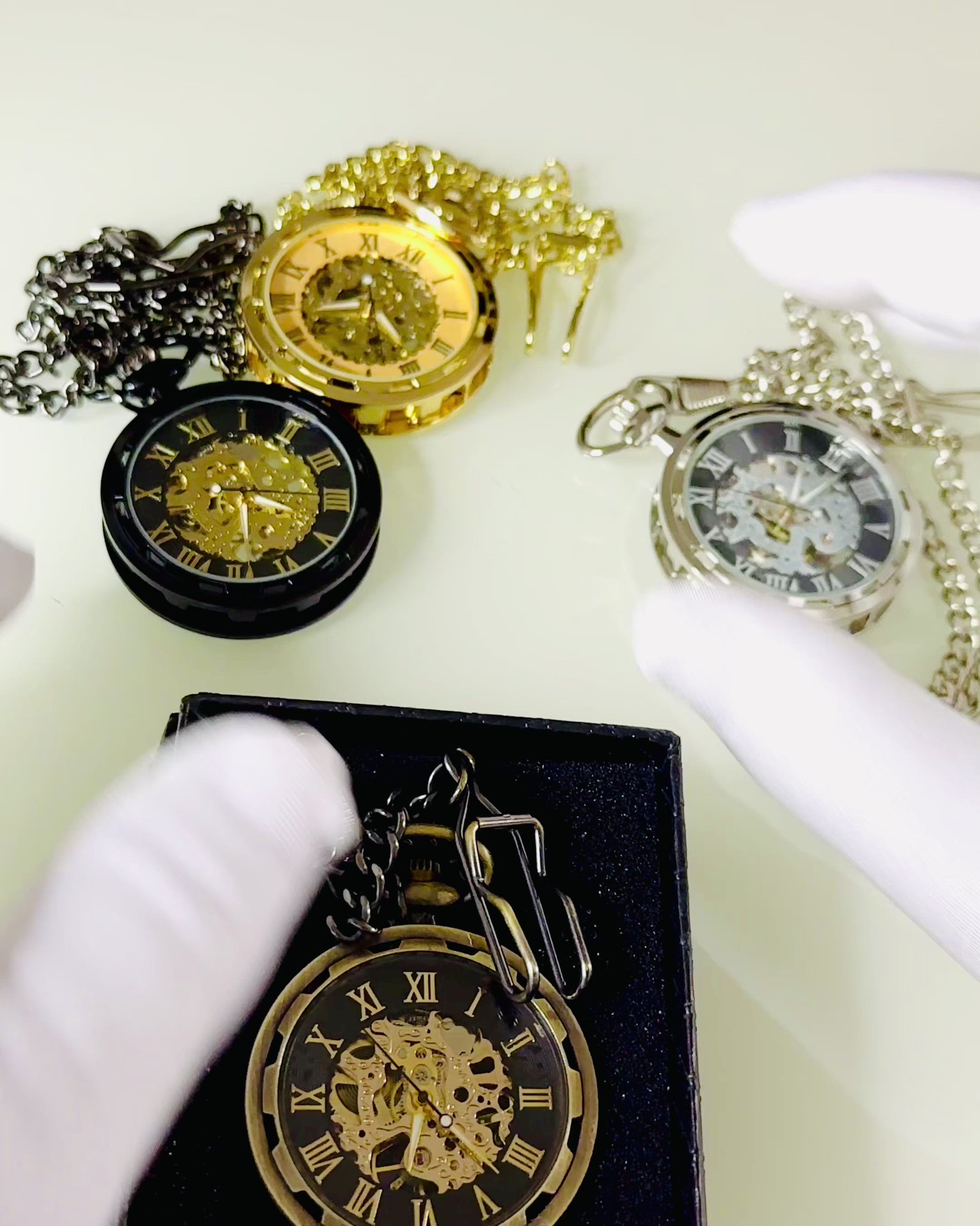Orologio da Tasca Meccanico Esclusivo in Stile Retrò, Impermeabile - Eleganza per Ogni Occasione, con incisione