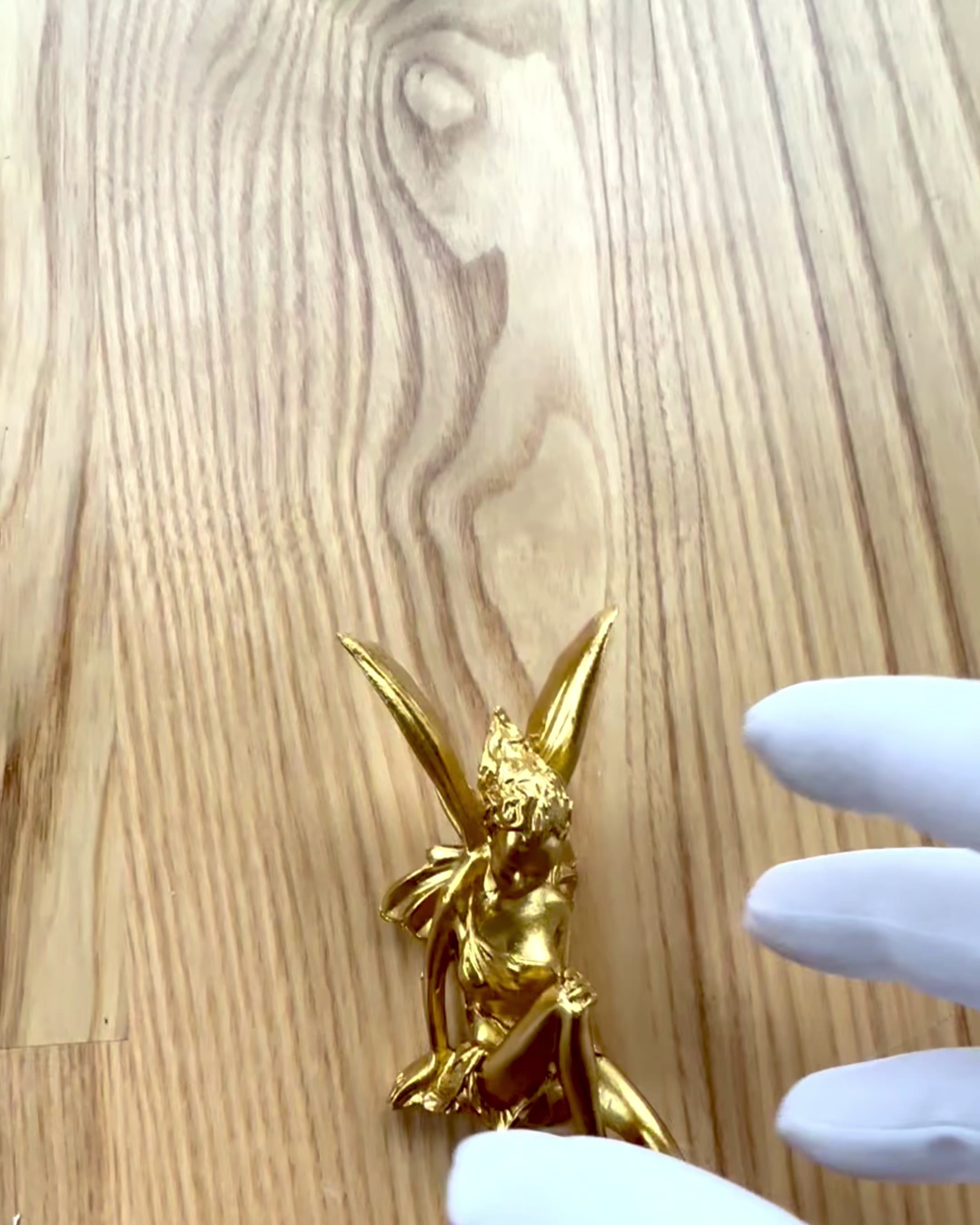 Piccola Fata d'Oro dei Sogni – Statuetta con Possibilità di Incisione