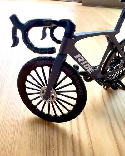 Mini „Speedster” – modello da collezione con opzione di incisione, 2 varianti a scelta