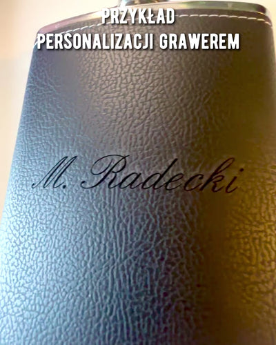 Set di fiaschette "Gentiluomo Elegante" - possibilità di personalizzazione con incisione per regalo