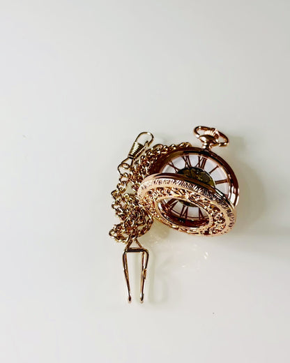 Orologio da Tasca in Stile Vintage con Quadrante Trasparente e Meccanismo Scheletrato