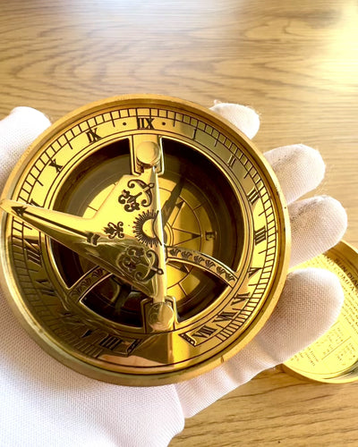 Bussola Solare Voyager 7cm – orologio solare in ottone con bussola, personalizzazione con incisione per regalo