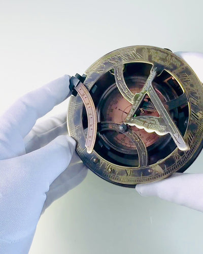 Antico Compasso di Navigazione Premium con Possibilità di Incisione – Fatto a Mano