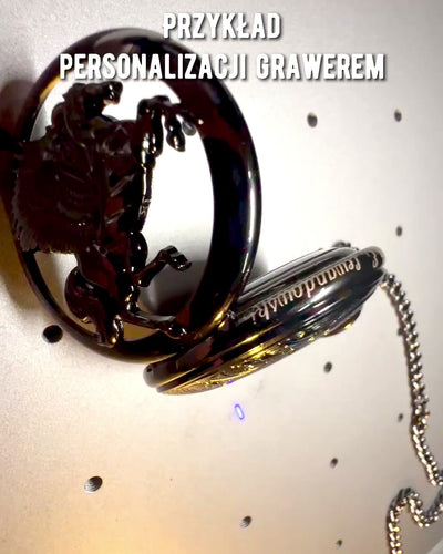 Orologio da Tasca "Equus Tempus" - Nero con Motivo Cavallo, possibilità di personalizzazione con incisione - quadrante nero