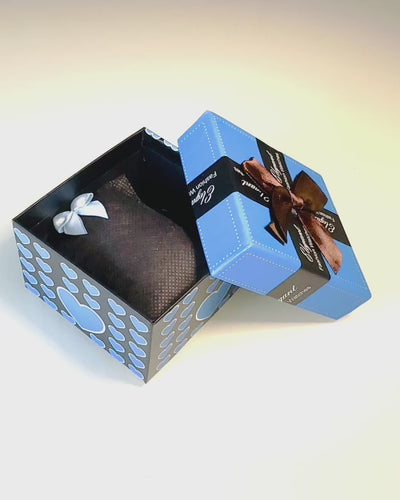 Orologio da Uomo al Quarzo con Quadrante Trasparente - Eleganza Classica in una Versione Moderna cinturino nero. Personalizzazione con incisione