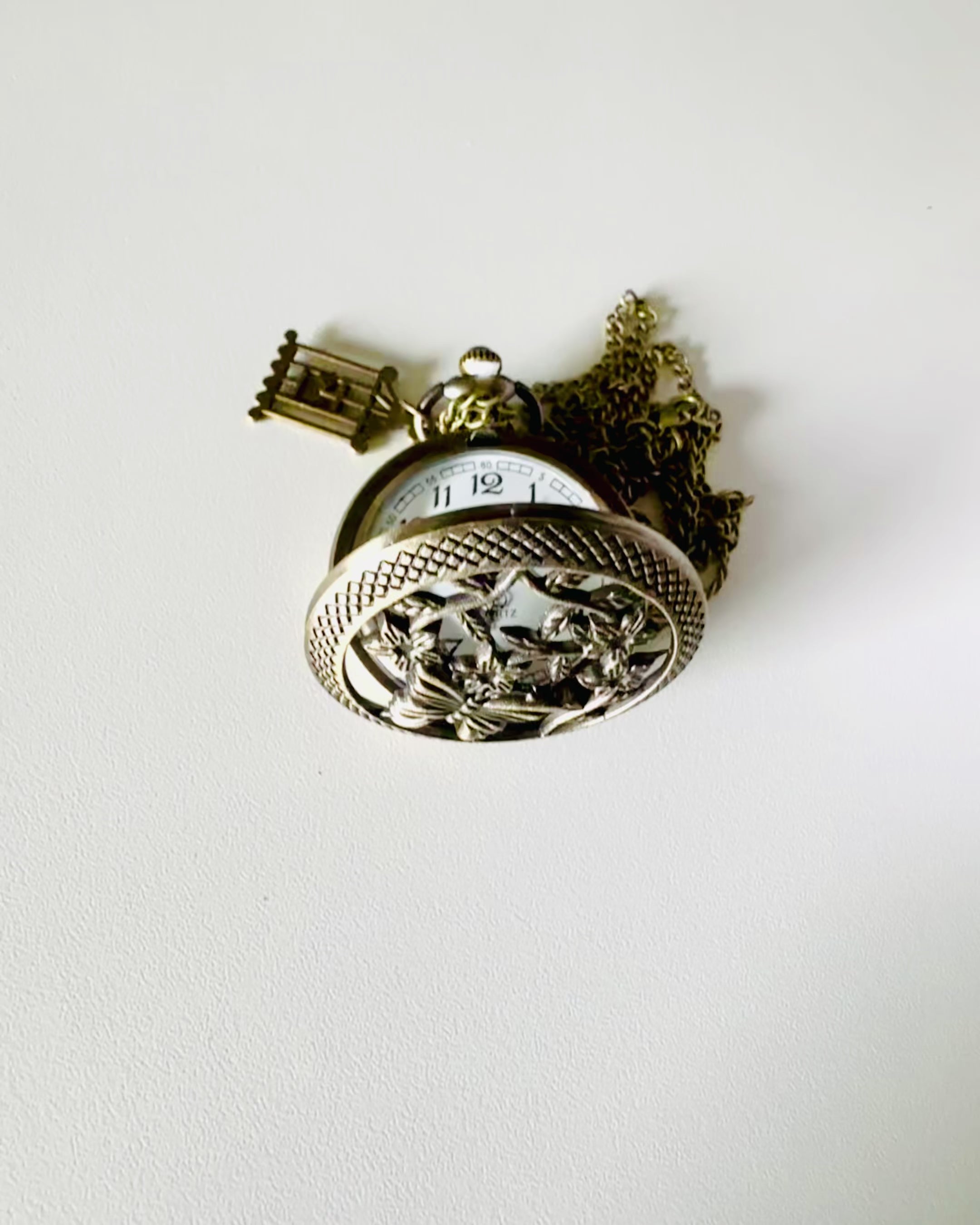 Orologio da Tasca "Eleganza Farfalla" con possibilità di personalizzazione con incisione